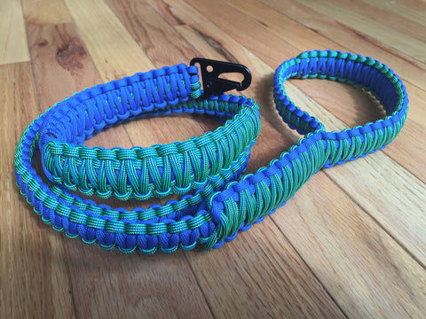 4 ft. Paracord Dog Leash – Marilyn Moo & Finley Too